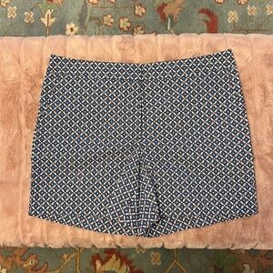 NWT Brooks Bros Factory shorts, women’s size 6